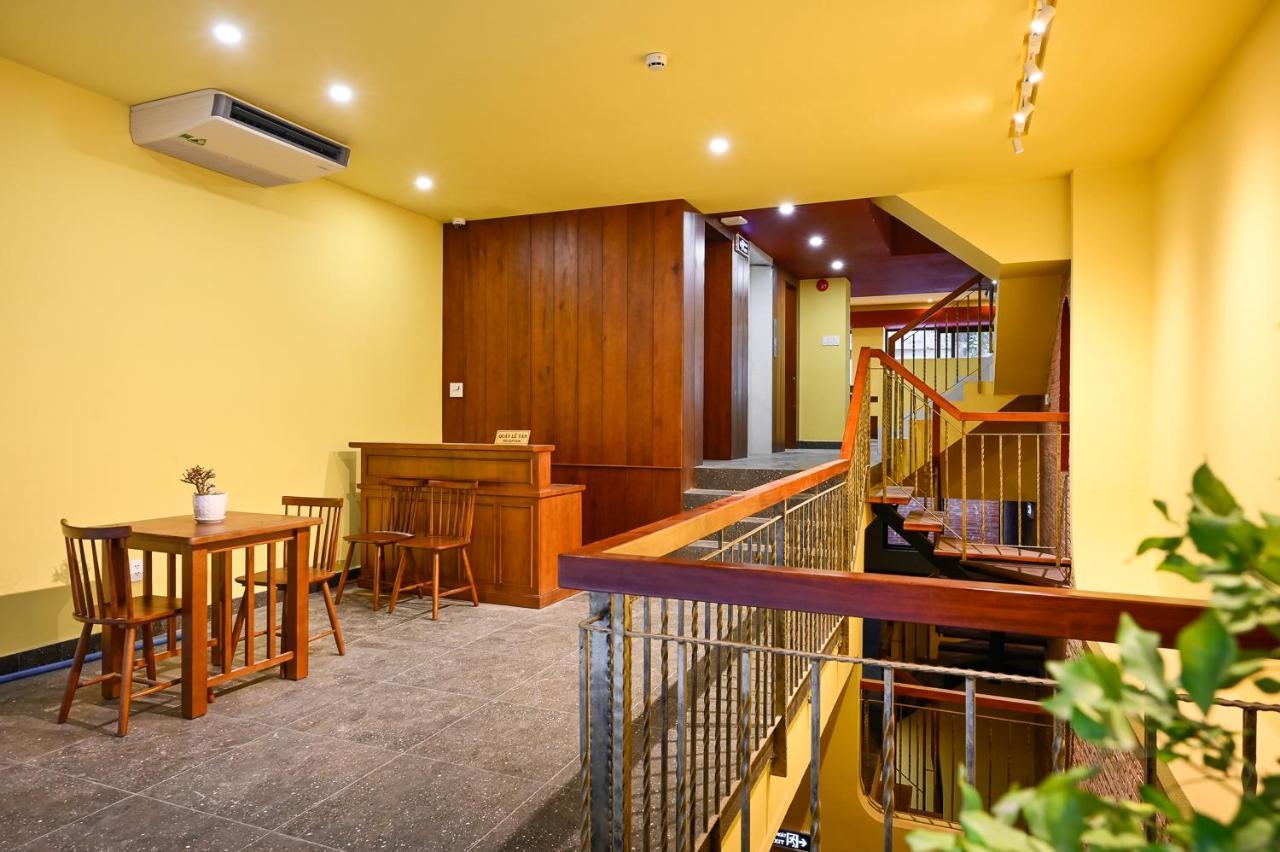 Saigon Hotel & Apartment Хошимин Экстерьер фото