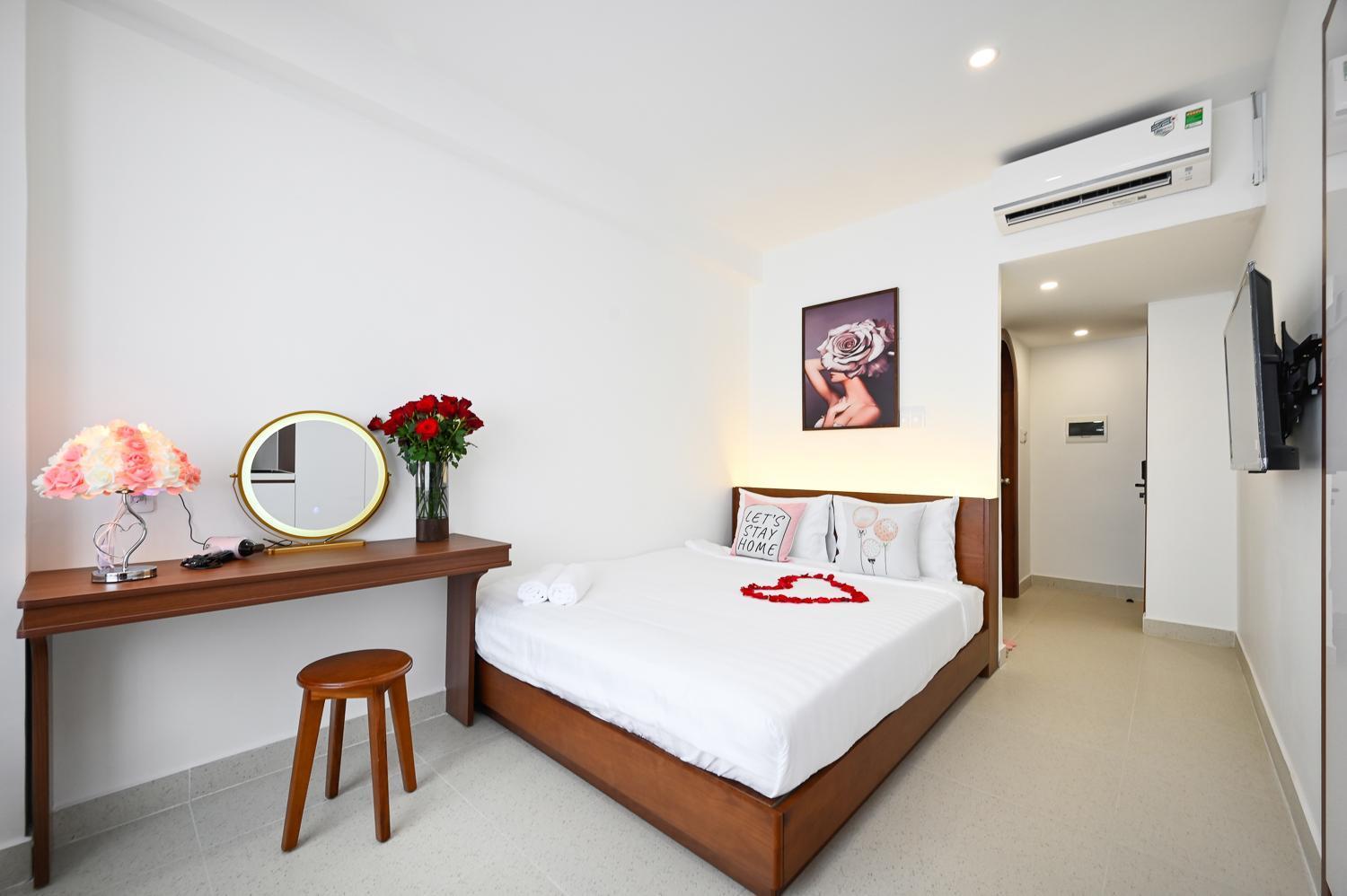 Saigon Hotel & Apartment Хошимин Экстерьер фото